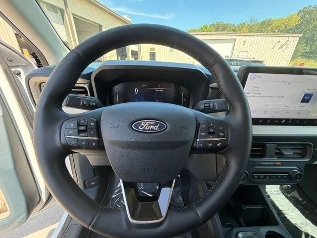 Used 2026 White Ford Lariat image 24