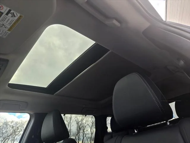2025 Mitsubishi Outlander Plug-in Hybrid SEL - Photo 19