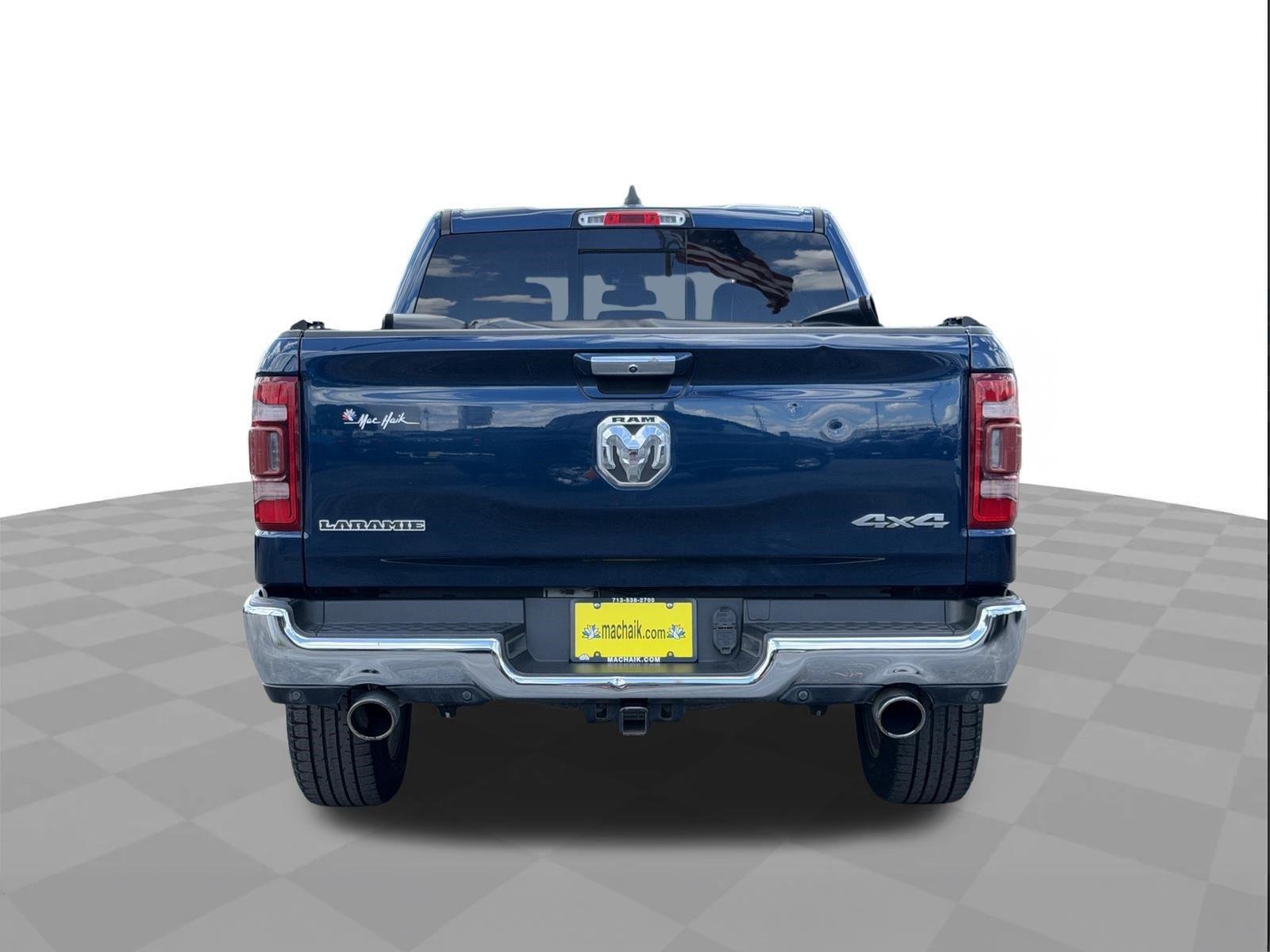 Used 2020 Patriot Blue Pearlcoat Ram Laramie image 4