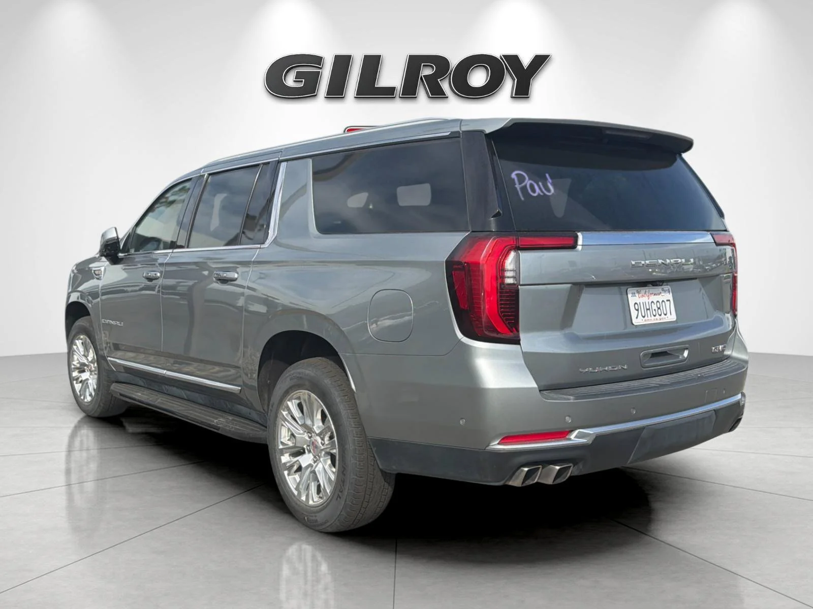 Used 2025 Sterling Metallic GMC Denali image 2