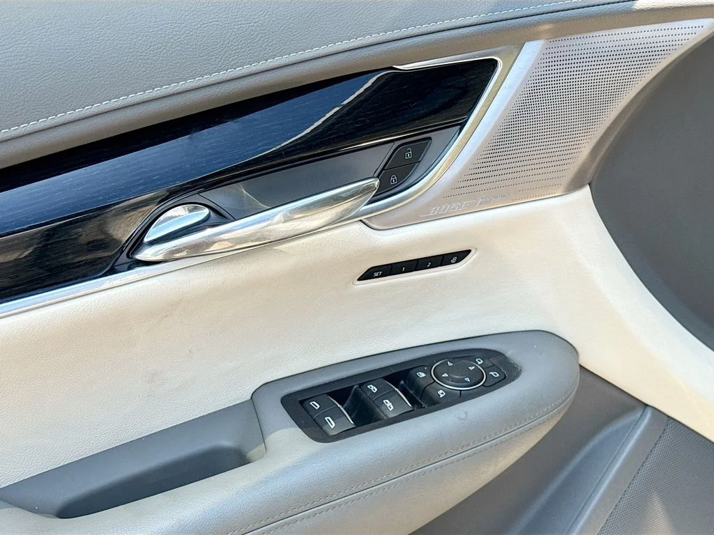 Used 2024 White Cadillac Premium Luxury image 19