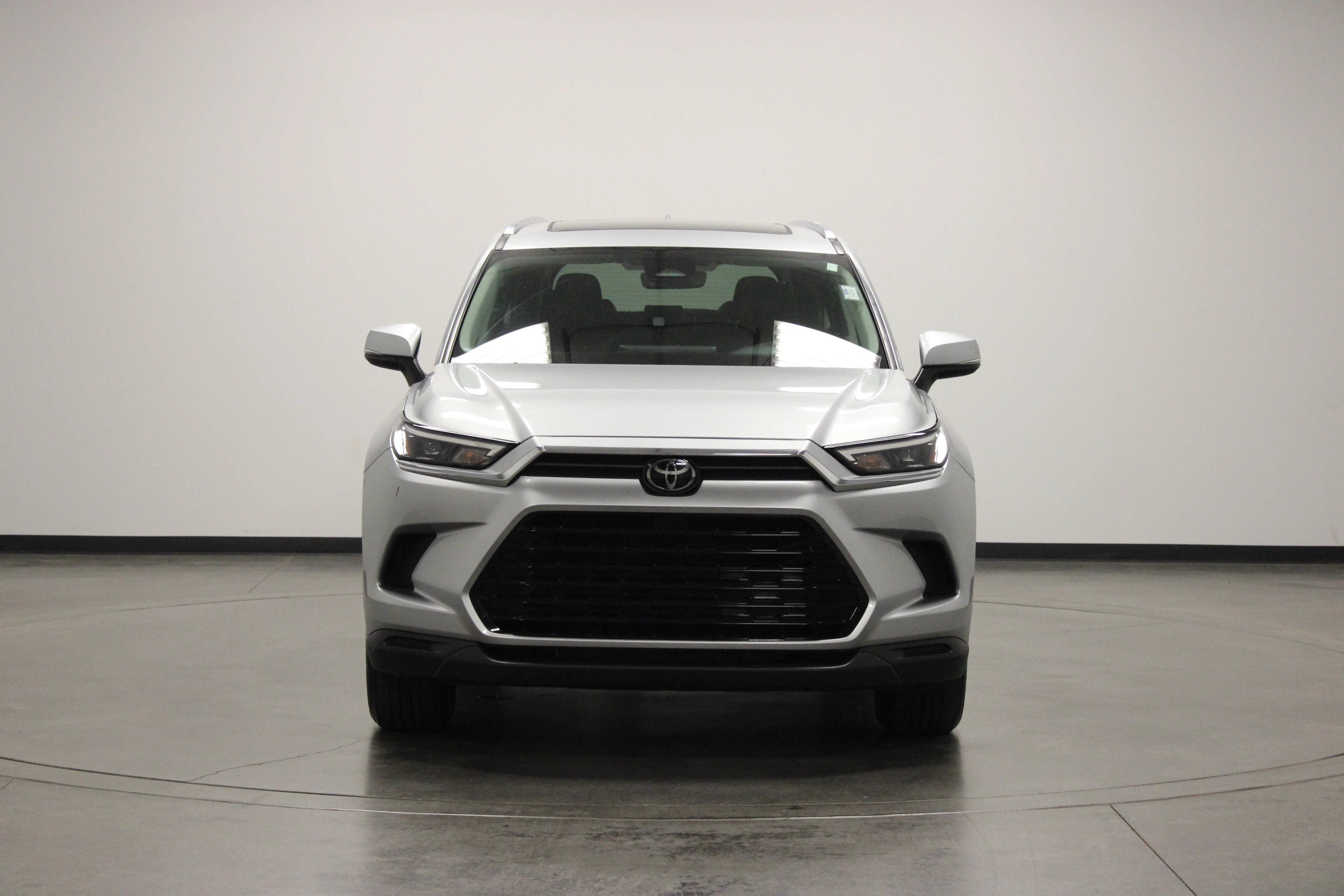 Used 2025 Celestial Silver Metallic Toyota XLE image 3