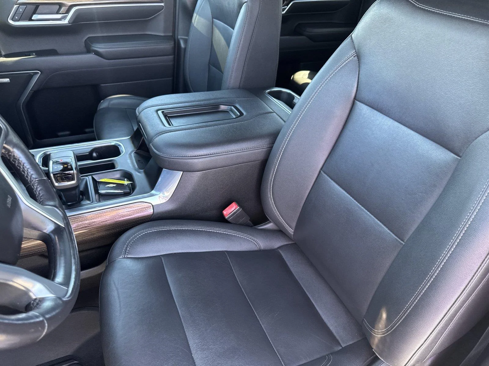 Used 2022 GLACIER BLUE METALLIC Chevrolet RST image 11