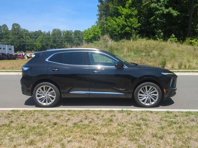 Used 2025 Black Buick Avenir image 14