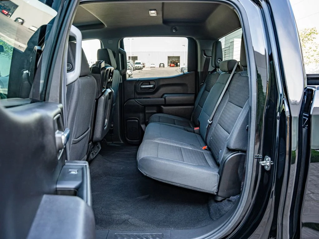 Used 2024 Black Chevrolet Custom image 34