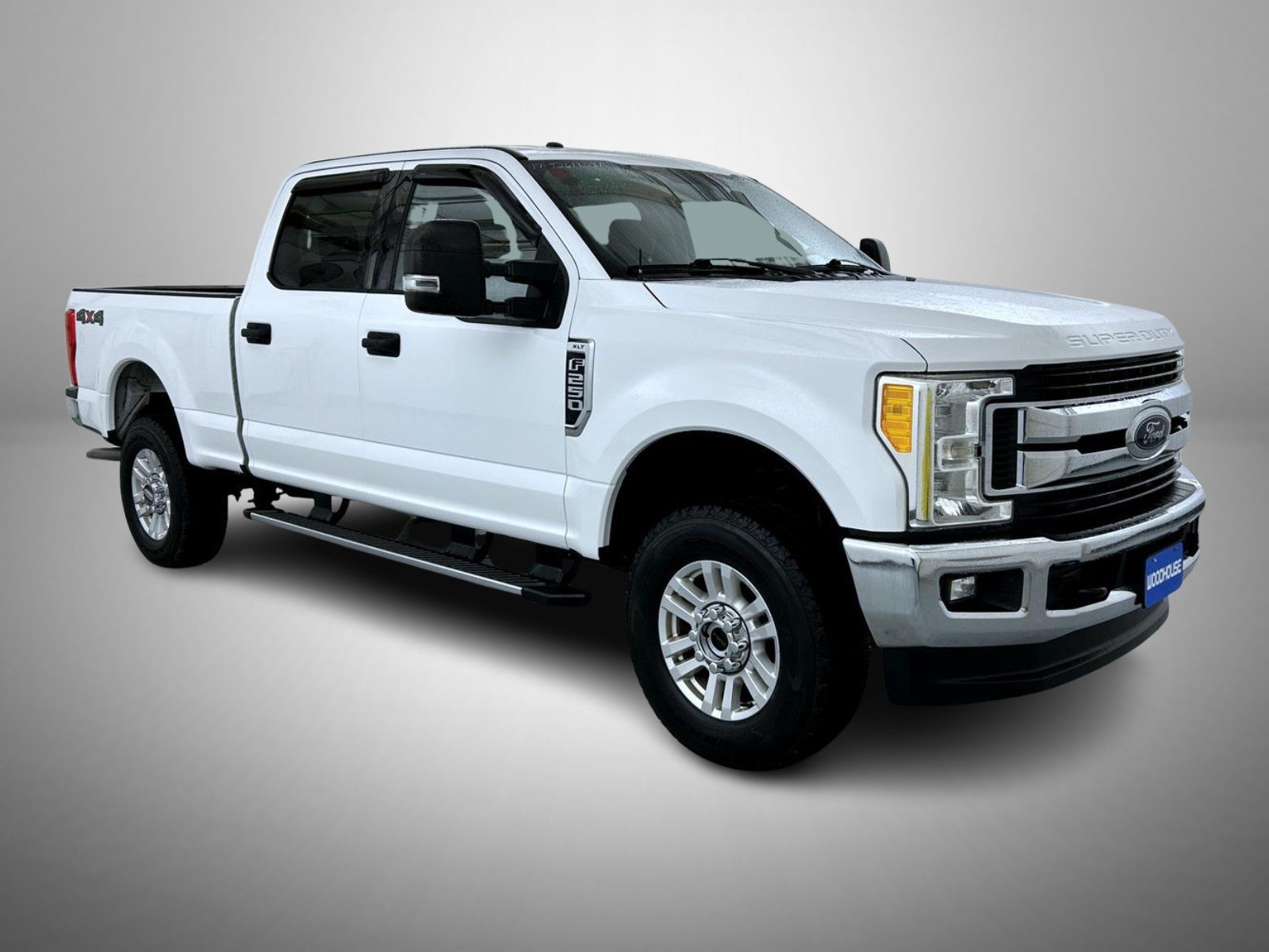 Used 2017 White Ford XLT image 3