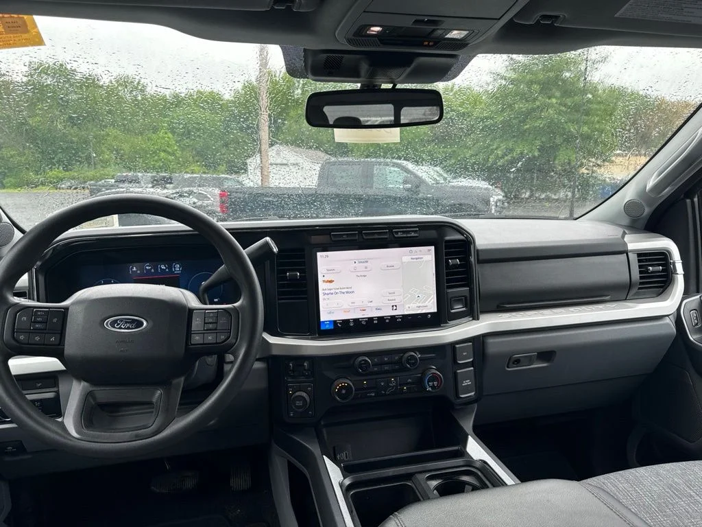 Used 2024 White Ford XLT image 12