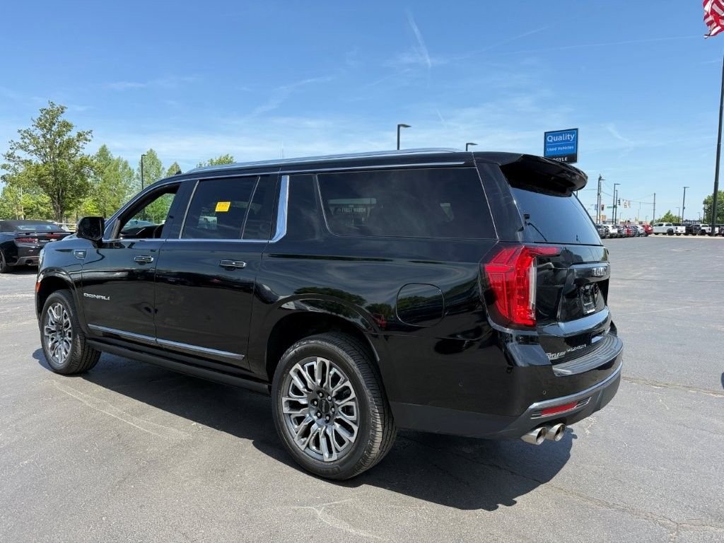 Used 2024 Black GMC Denali Ultimate image 4