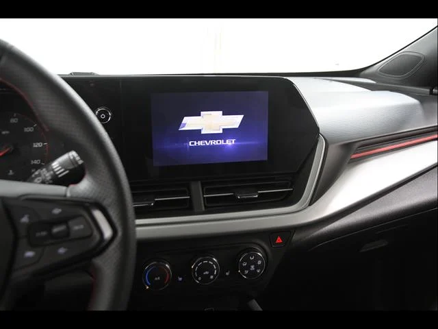 2024 Chevrolet Trax RS - Photo 9