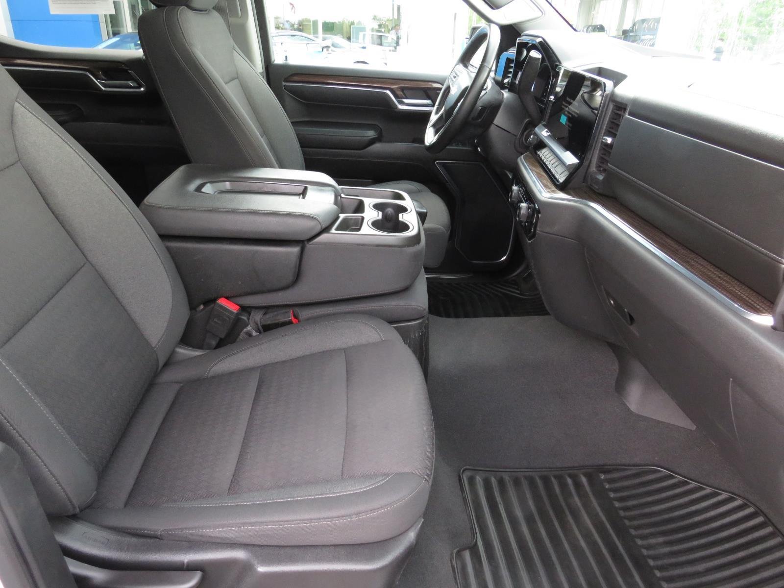 Used 2023 Summit White Chevrolet RST image 16