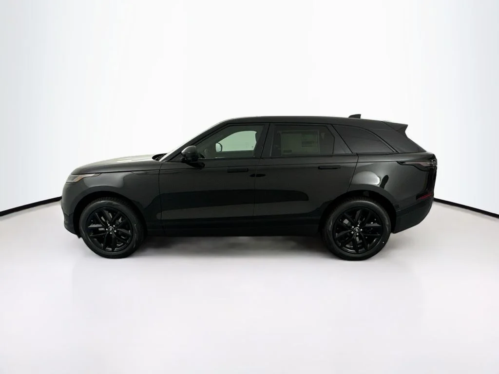 New 2026 Santorini Black Land Rover S image 8