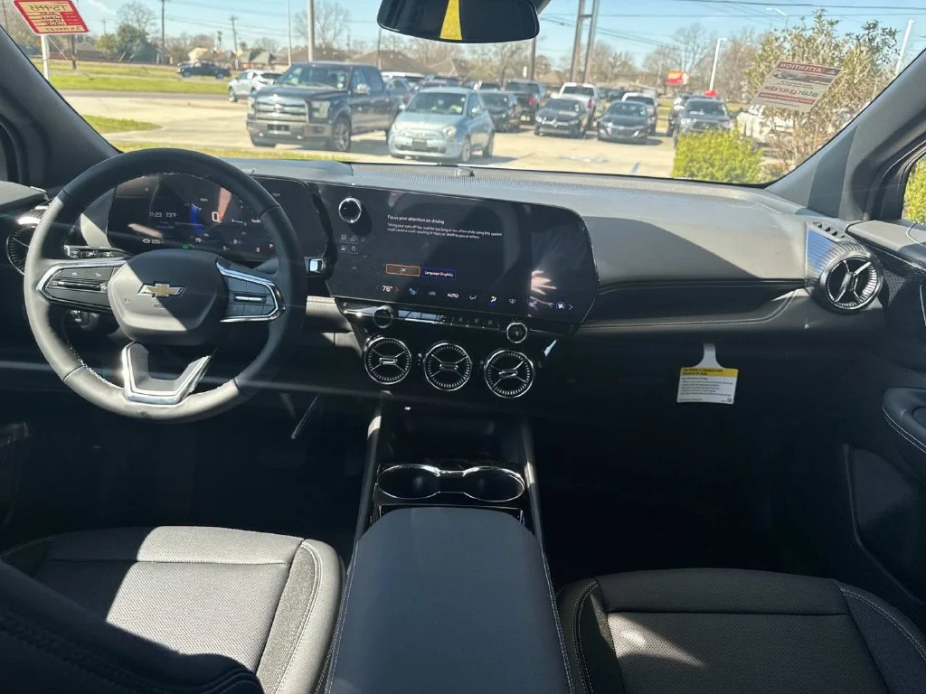 2025 Chevrolet Blazer EV LT - Photo 33