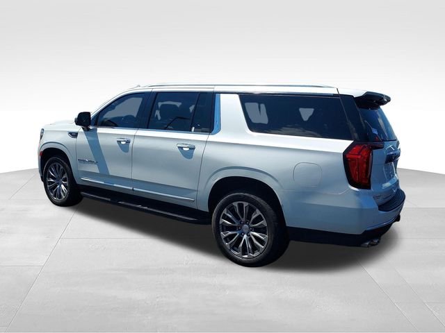 Used 2021 White GMC Denali image 3