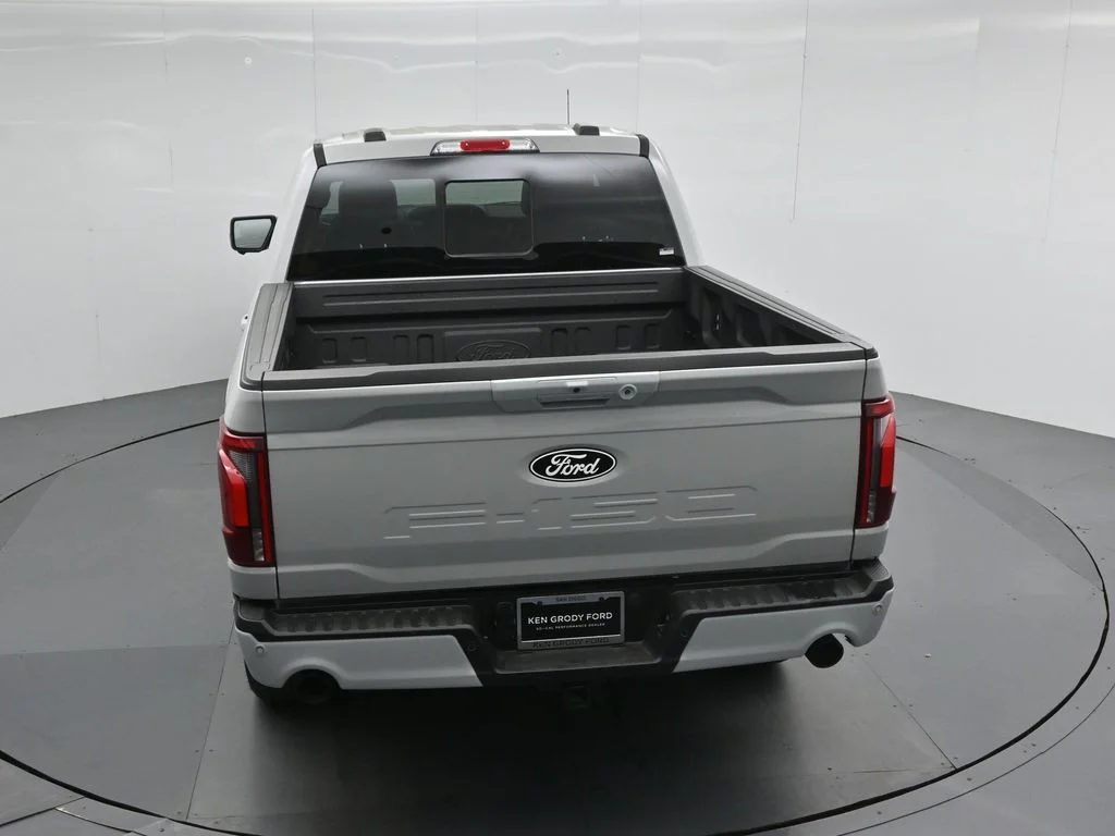New 2026 Avalanche Ford Lariat image 40
