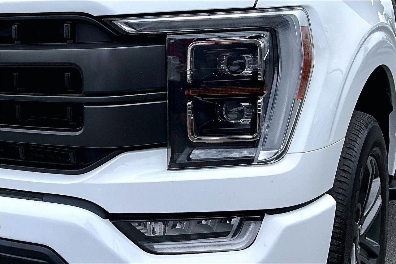 Used 2023 Oxford White Ford LARIAT image 34