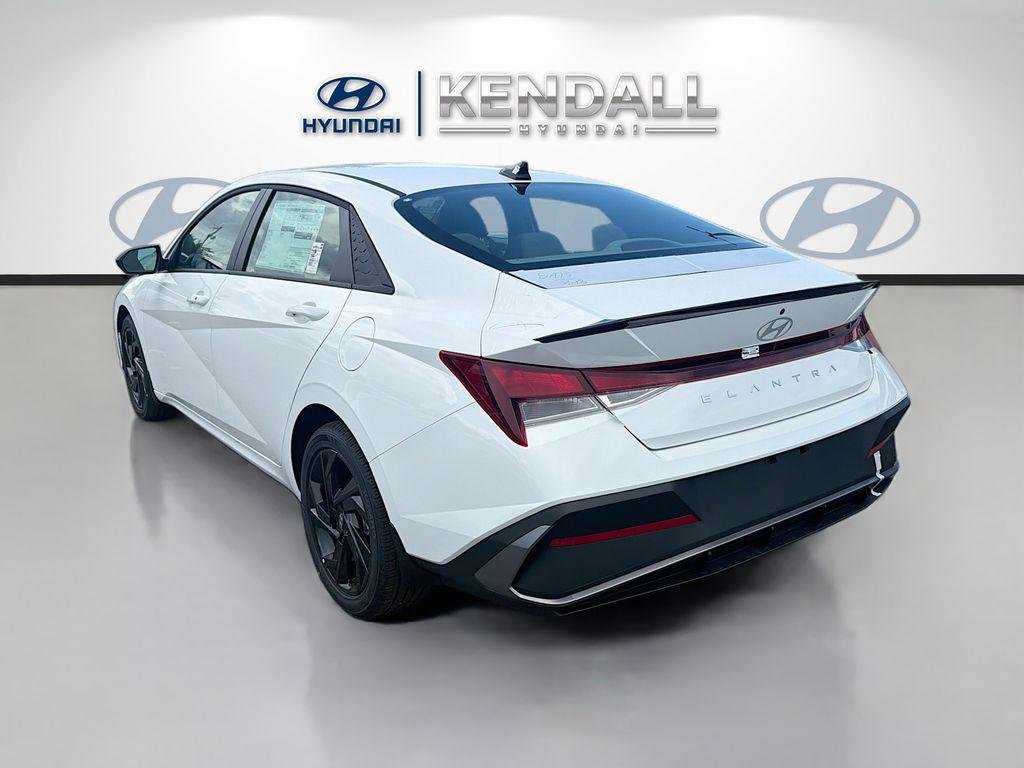 New 2026 Serenity White Hyundai SEL Sport image 4