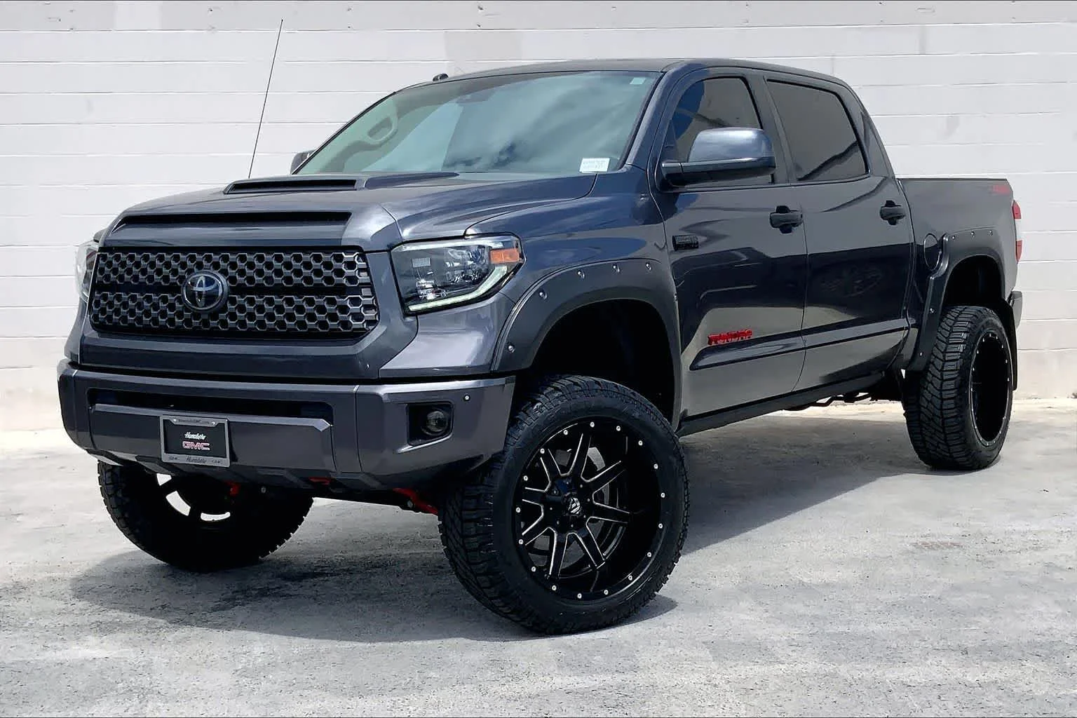 2019 Toyota Tundra SR5 5.7L 4WD Crew Max Short Bed's photo