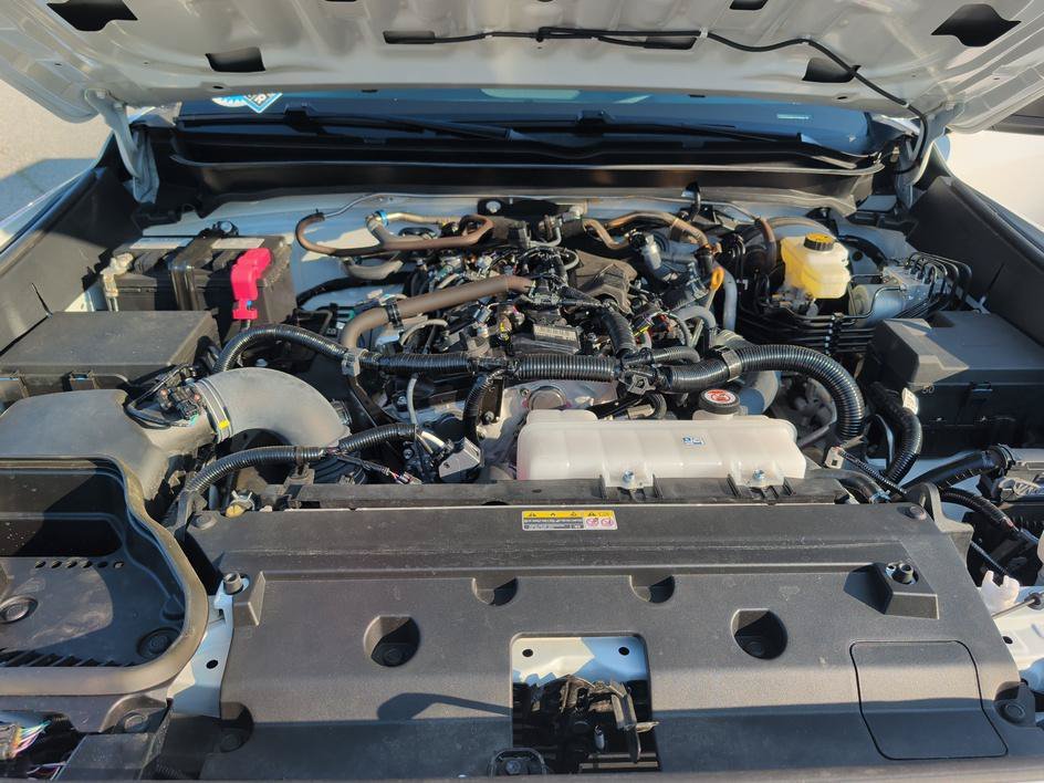 Used 2025 Ice Toyota SR image 28