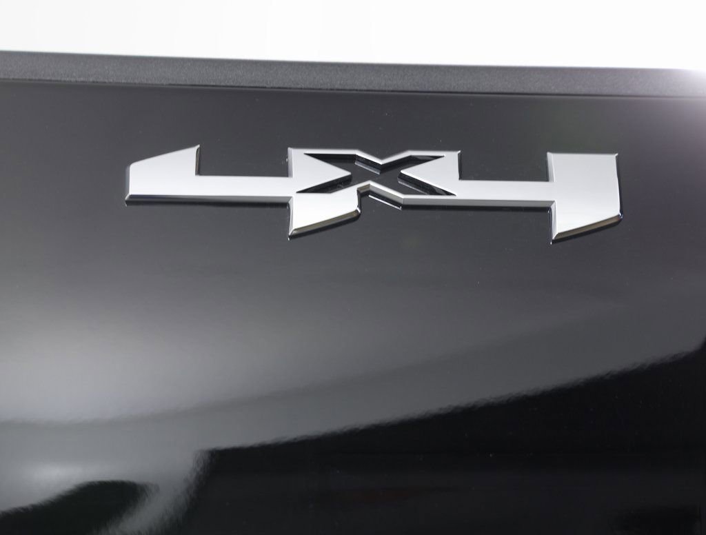 2026 GMC Sierra 2500HD Pro - Photo 9