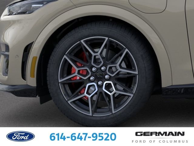 2025 Ford Mustang Mach-E GT - Photo 23