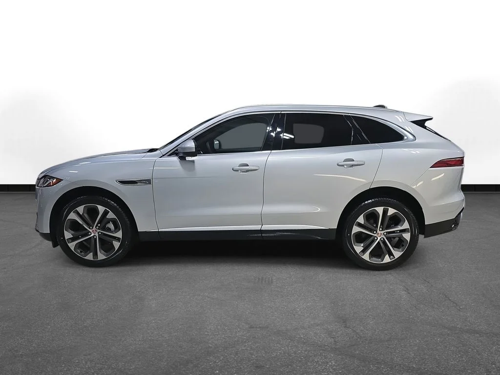 Used 2023 Silver Jaguar P250 S image 9
