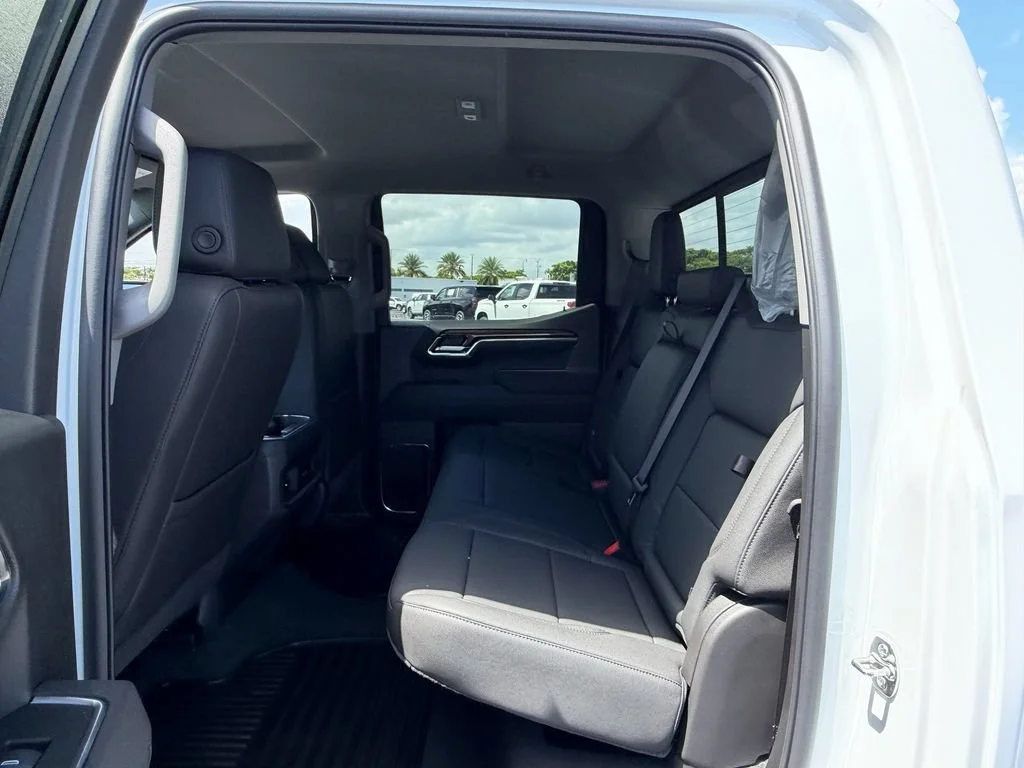 New 2026 Summit White Chevrolet LT image 10
