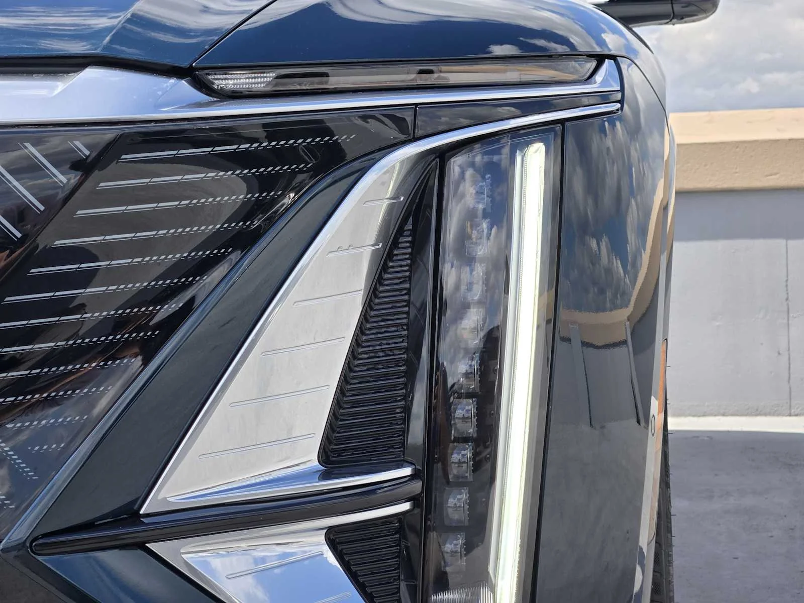 New 2026 Emerald Lake Metallic Cadillac Luxury image 5
