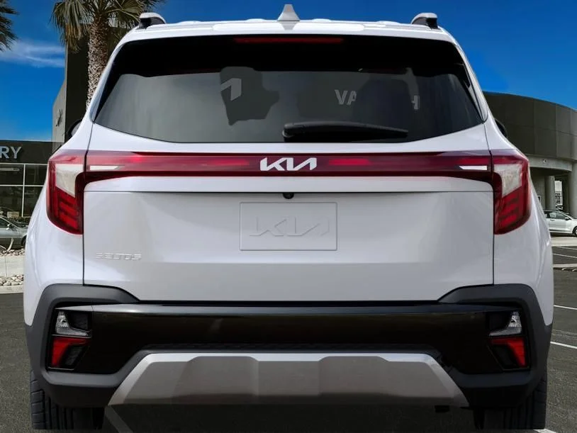 New 2026 Snow White Pearl Kia S image 15