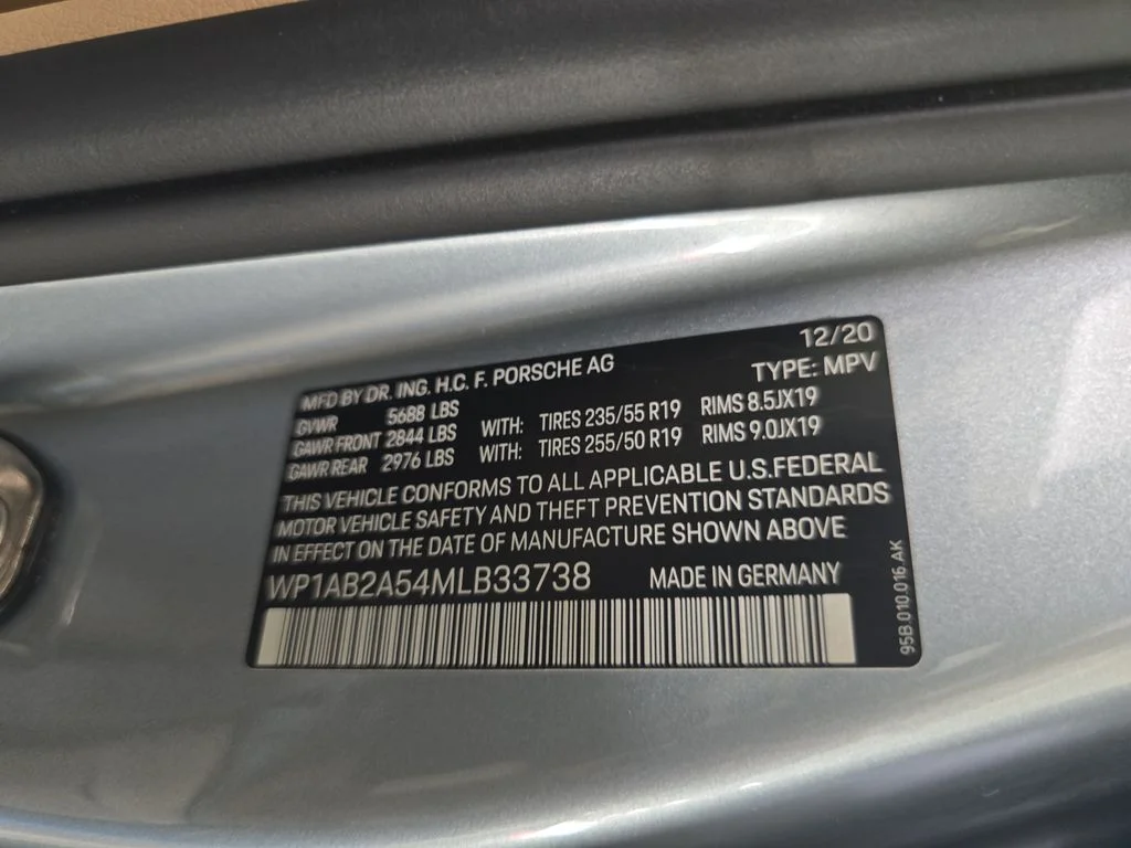 Certified Used 2021 Silver Porsche S image 34
