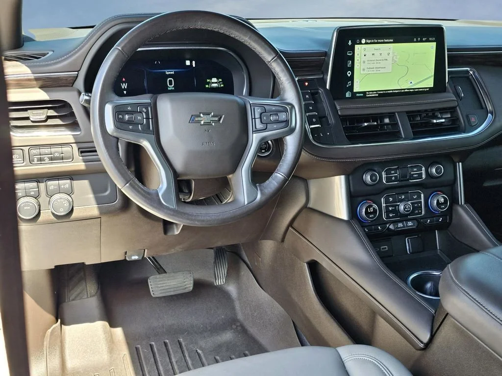 Used 2023 Summit White Chevrolet Z71 image 36