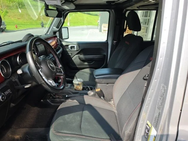 Used 2021 Silver Jeep Unlimited Rubicon image 21