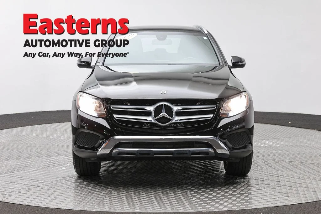 Used 2018 Black Mercedes-Benz GLC 300 image 2
