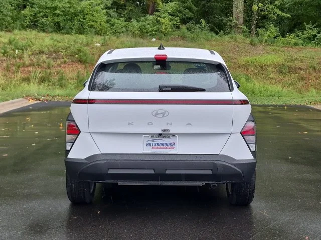 Used 2026 White Hyundai SE image 12