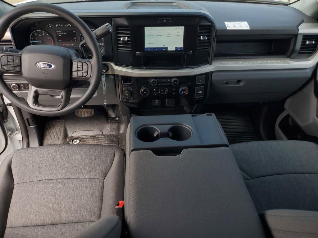 New 2026 Oxford White Ford F-550® XL image 25