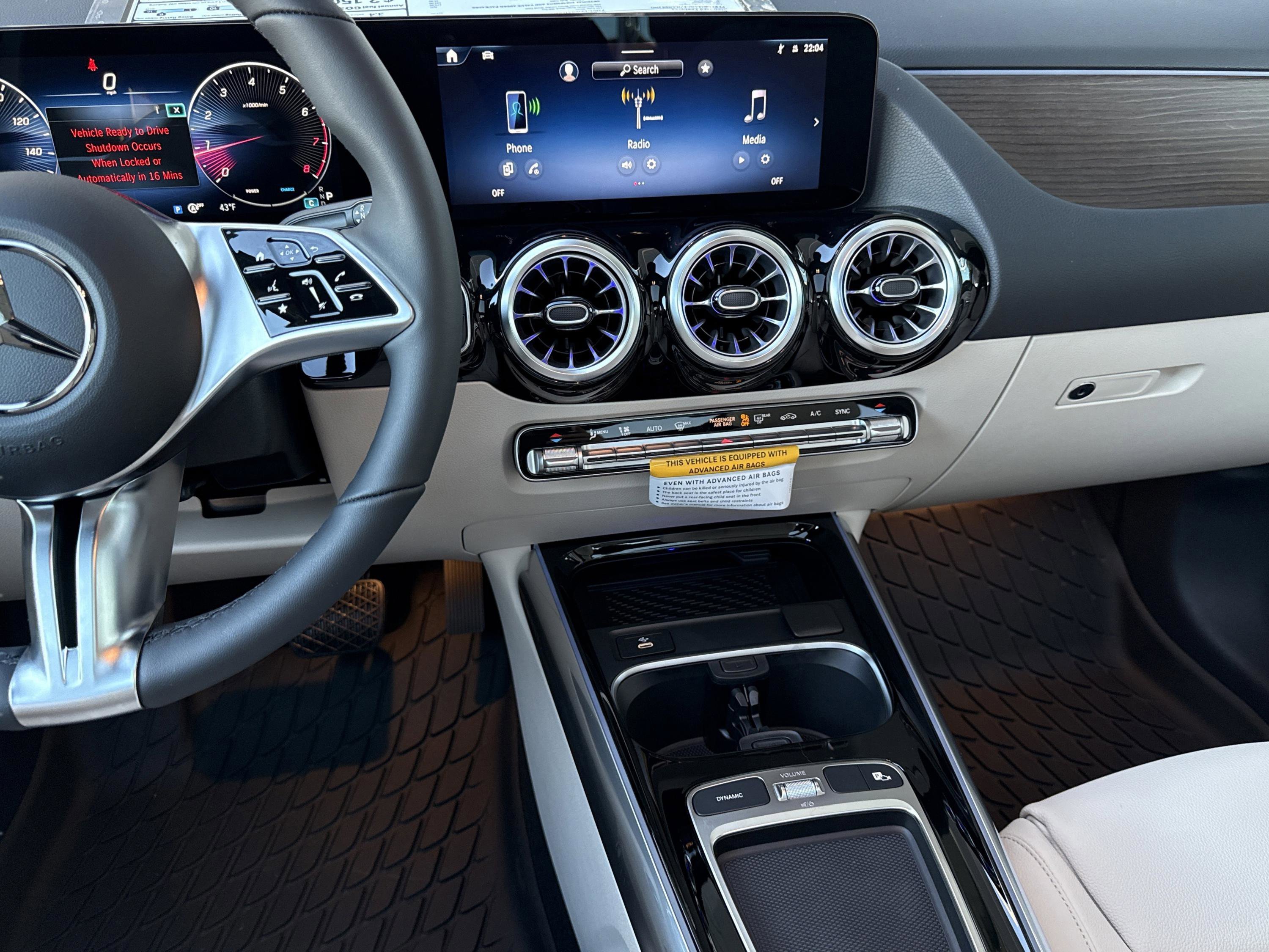 Certified Used 2026 Polar White Mercedes-Benz GLA 250 image 43