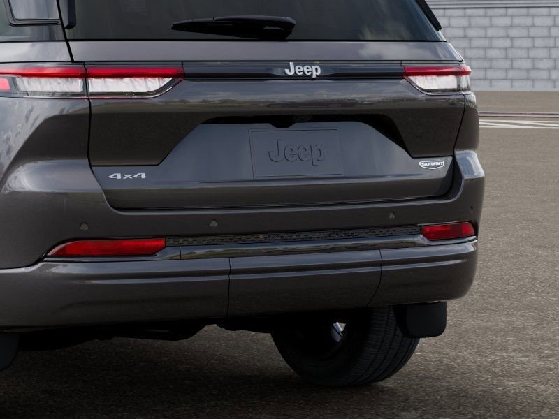 New 2026 Baltic Gray Metallic Clear-Coat Exterior Paint Jeep Summit image 13