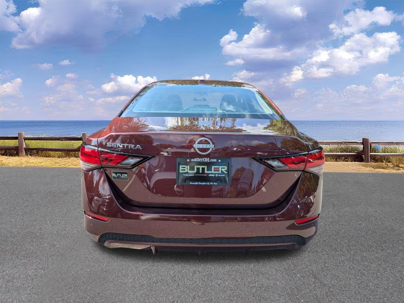 Used 2025 Rosewood Metallic Nissan SV image 7