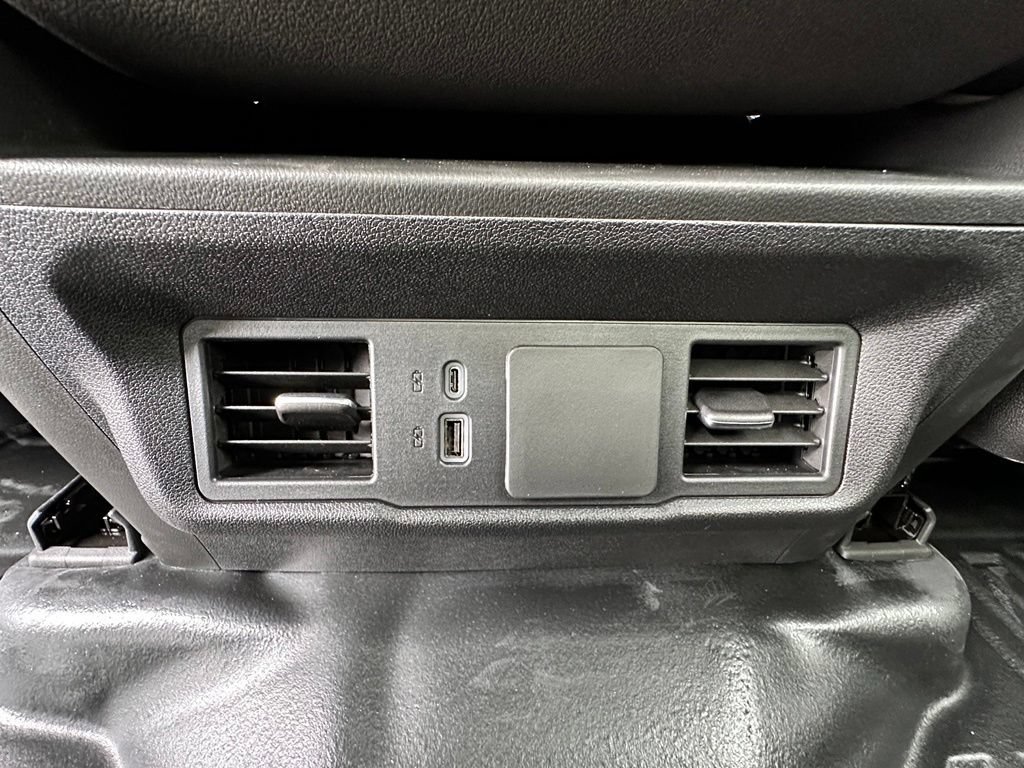 2026 GMC Sierra 3500HD Pro - Photo 18