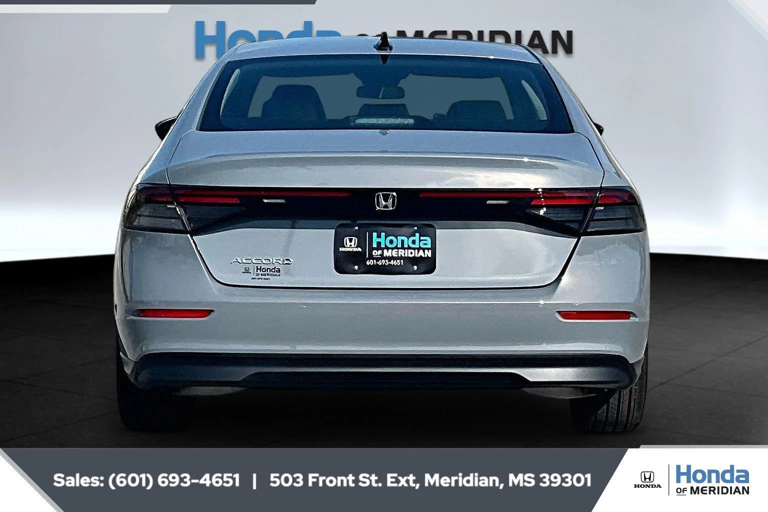 New 2026 Urban Gray Pearl Honda SE image 4