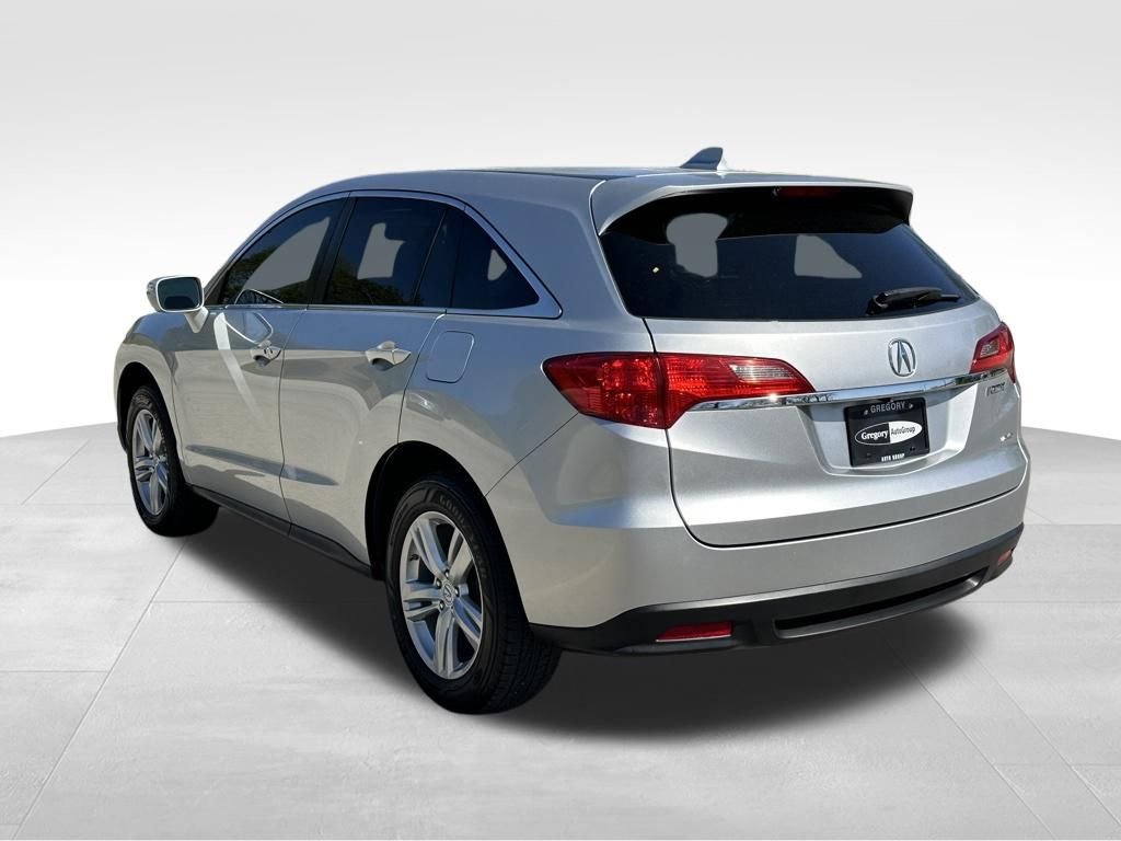 Used 2015  Acura Technology Package image 9