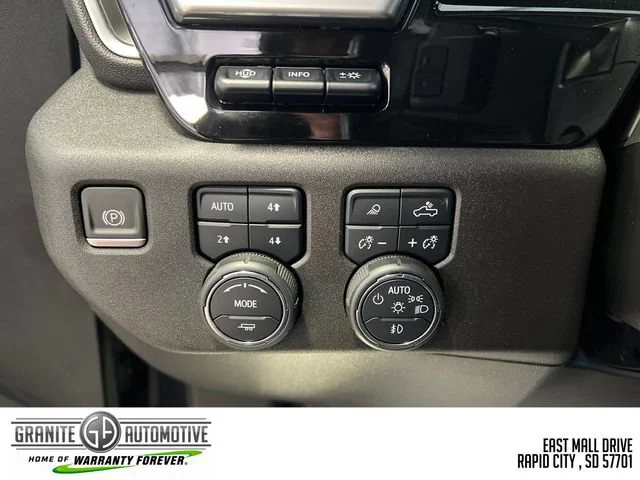 2022 Chevrolet Silverado 1500 LTZ - Photo 32