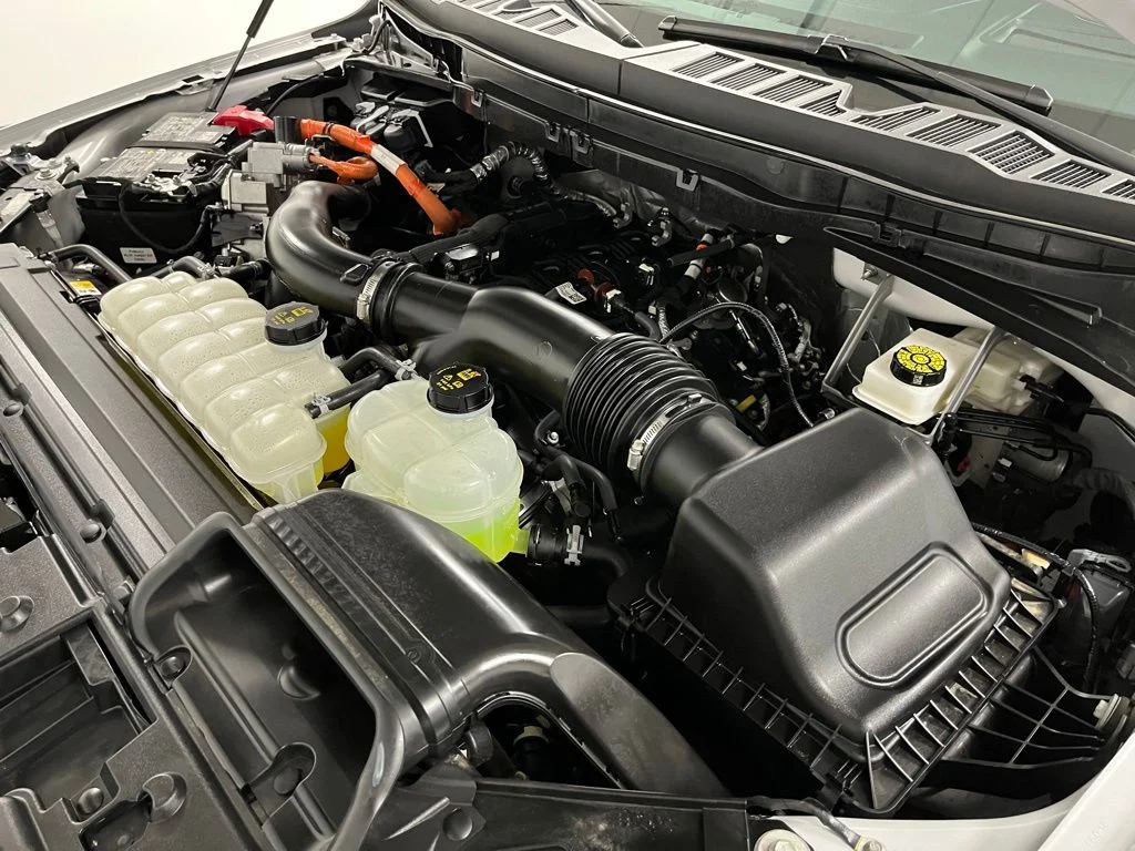 Used 2025 Gray Ford Platinum image 64