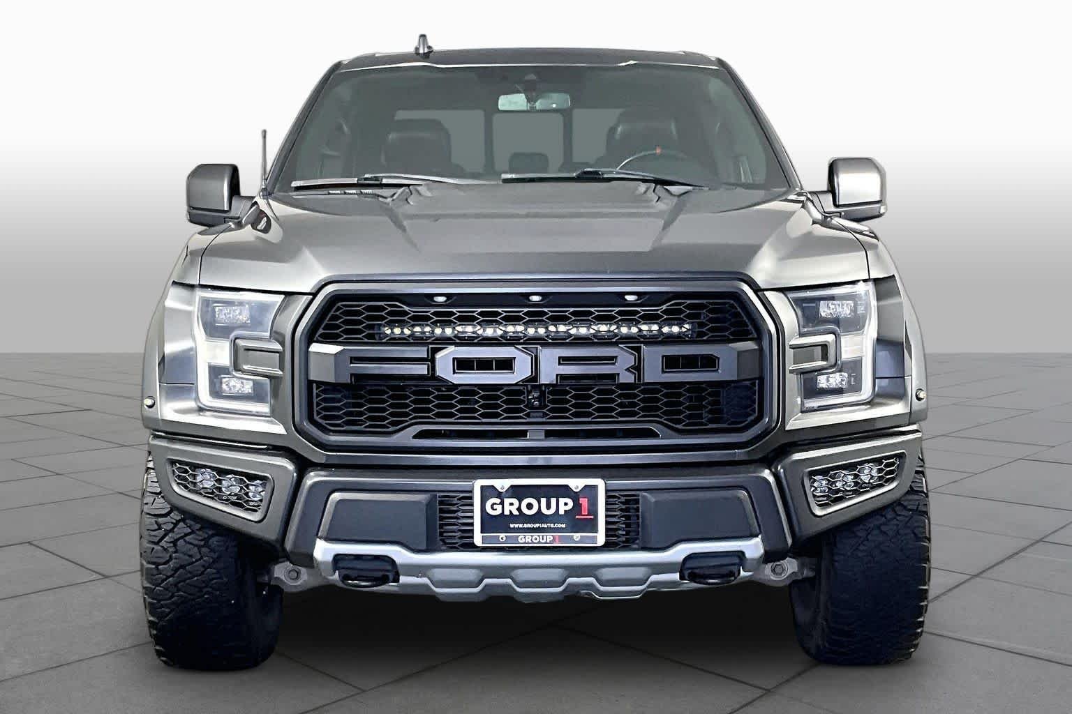 2019 Ford F-150 Raptor - Photo 4
