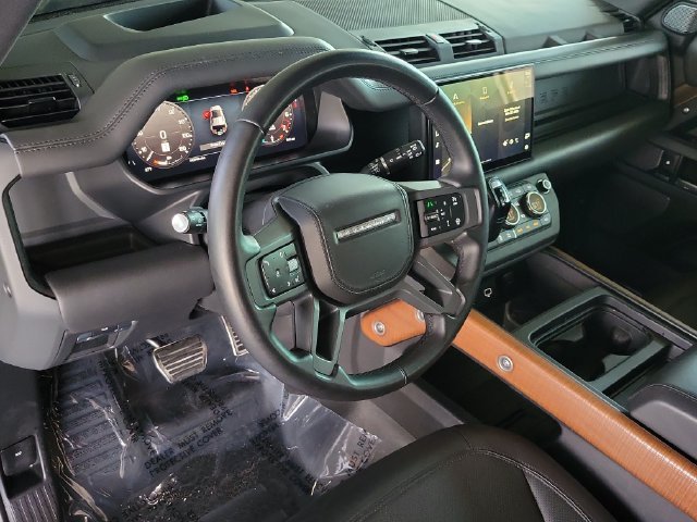 Used 2023 Gondwana Stone Metallic Land Rover X image 18