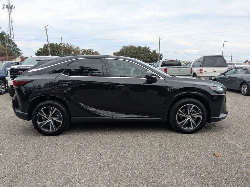 Used 2024 Black Lexus 350 image 3