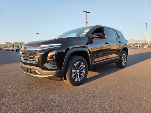 New 2027 Mosaic Black Metallic Chevrolet LT image 2