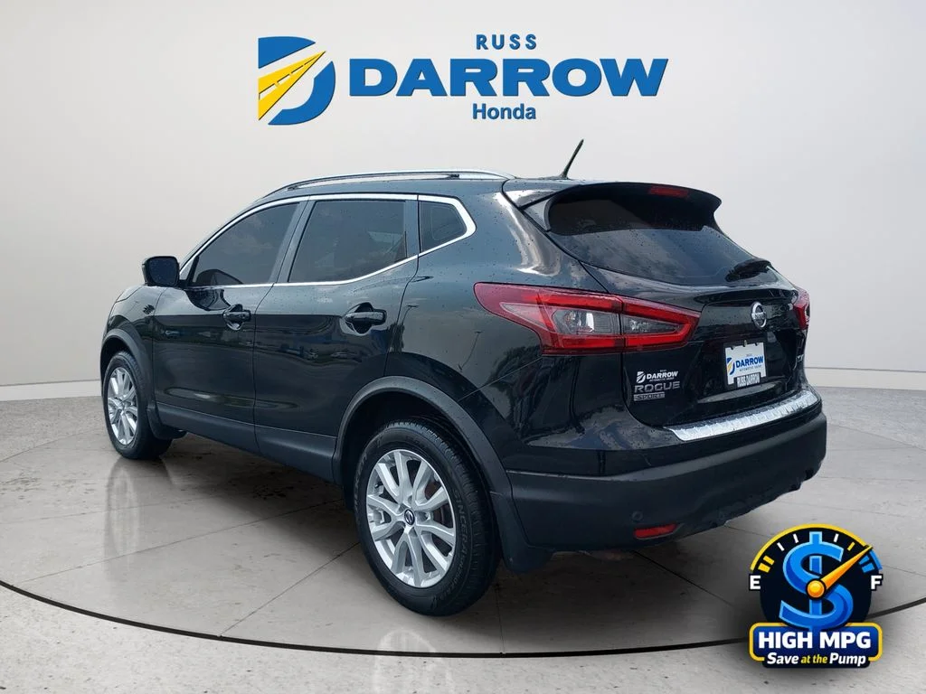 Used 2022 Black Nissan SV image 3