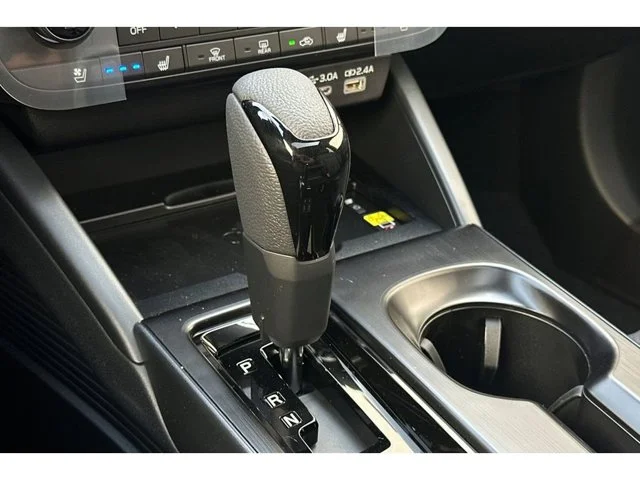 New 2026 ICE SILVER METALLIC Subaru Touring XT image 51