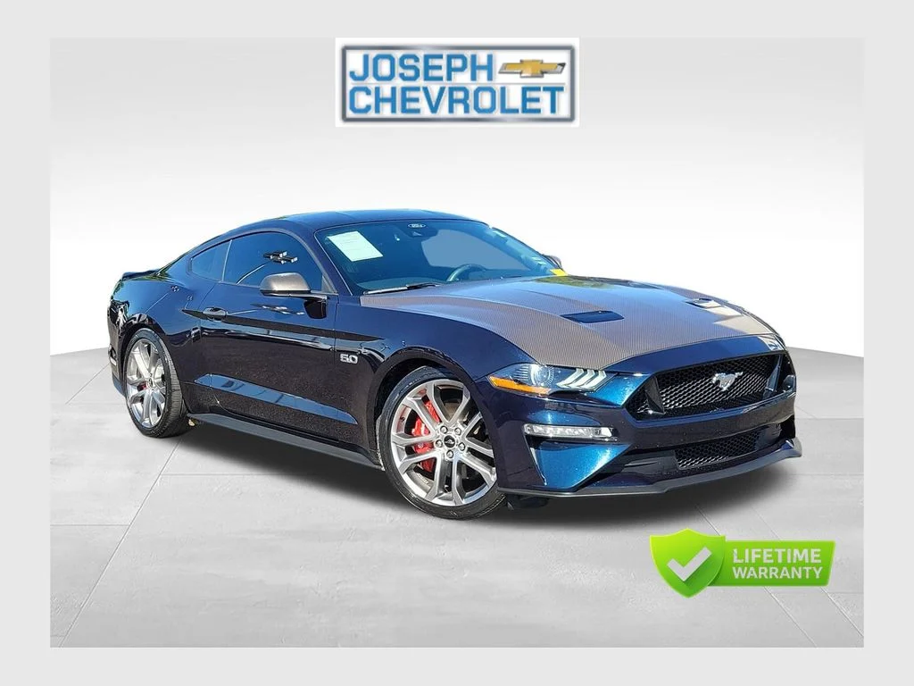 Used 2021 Blue Ford GT Premium image 1