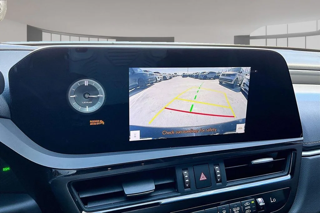 Used 2024 Black Lexus 350 image 14